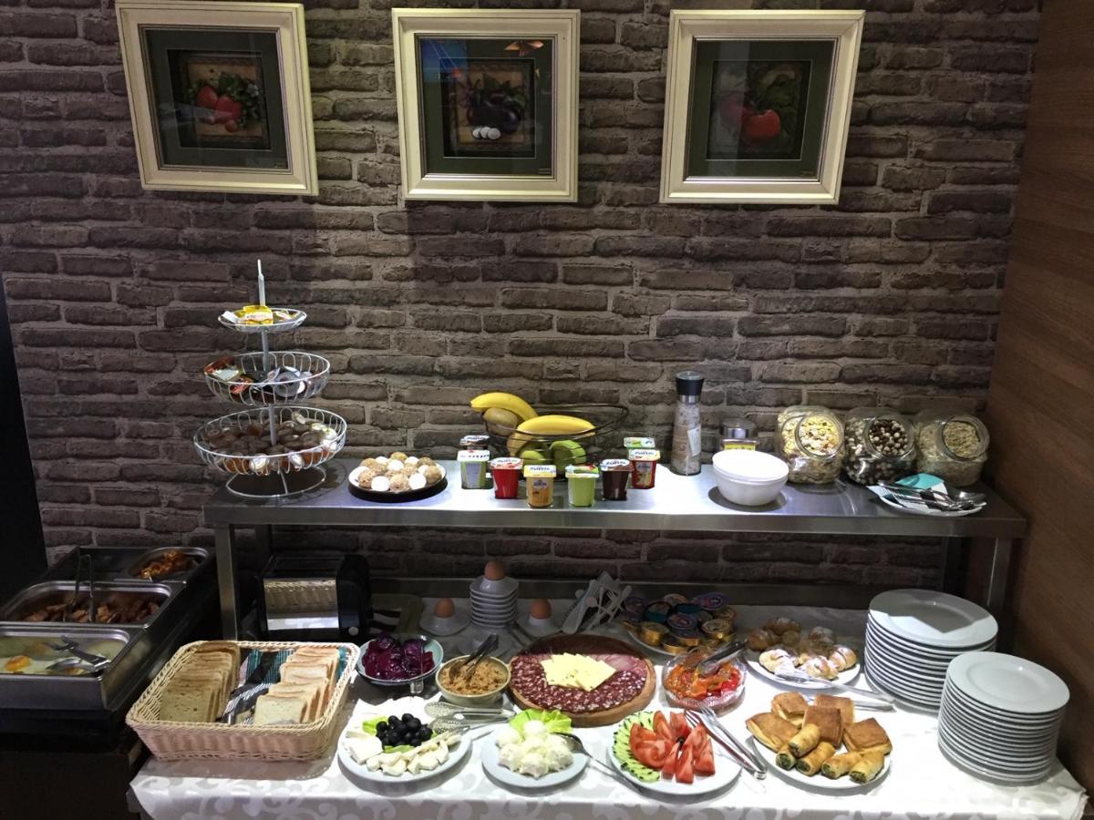 Garni Hotel 018 In Nis Ngoại thất bức ảnh