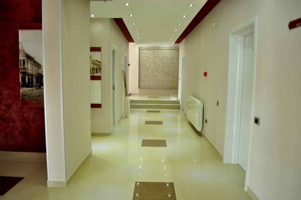 Garni Hotel 018 In Nis Ngoại thất bức ảnh
