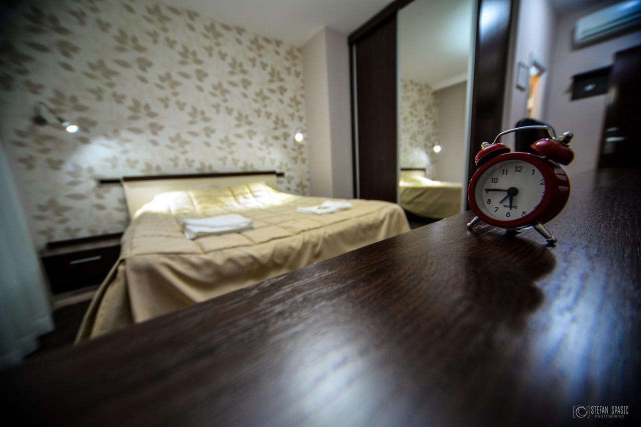 Garni Hotel 018 In Nis Ngoại thất bức ảnh