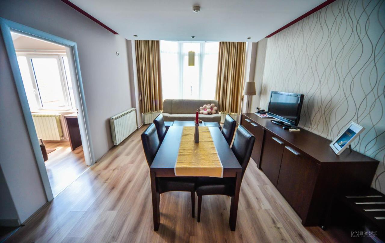 Garni Hotel 018 In Nis Ngoại thất bức ảnh